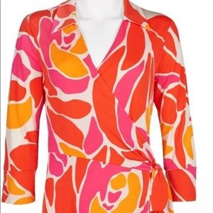 laundry shelli segal Sz 6 wrap dress orange pink